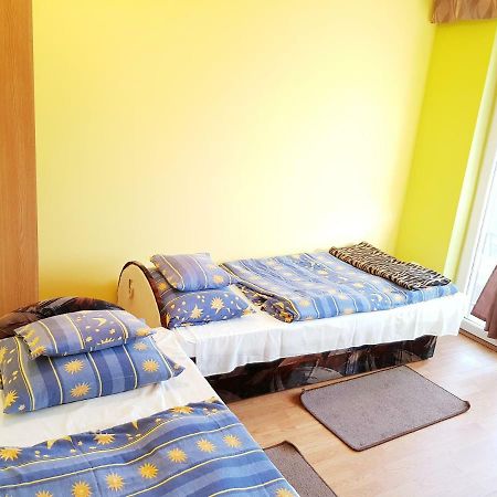 Deak Vendeghaz Apartman Hajduszoboszlo Exterior foto
