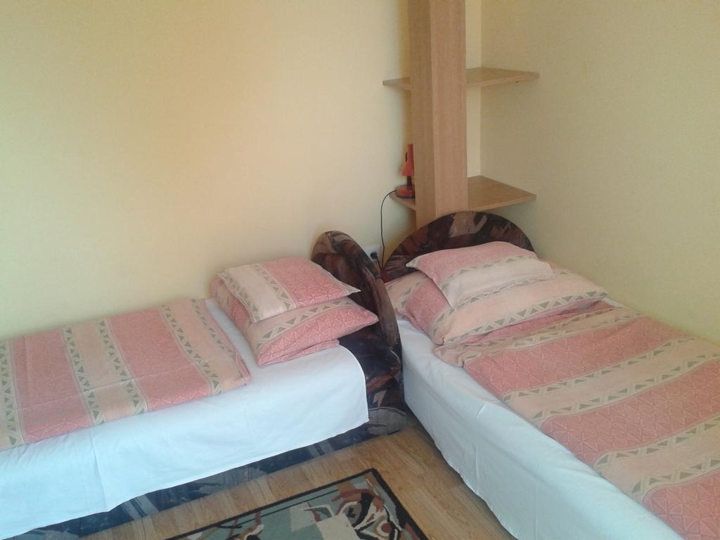 Deak Vendeghaz Apartman Hajduszoboszlo Exterior foto