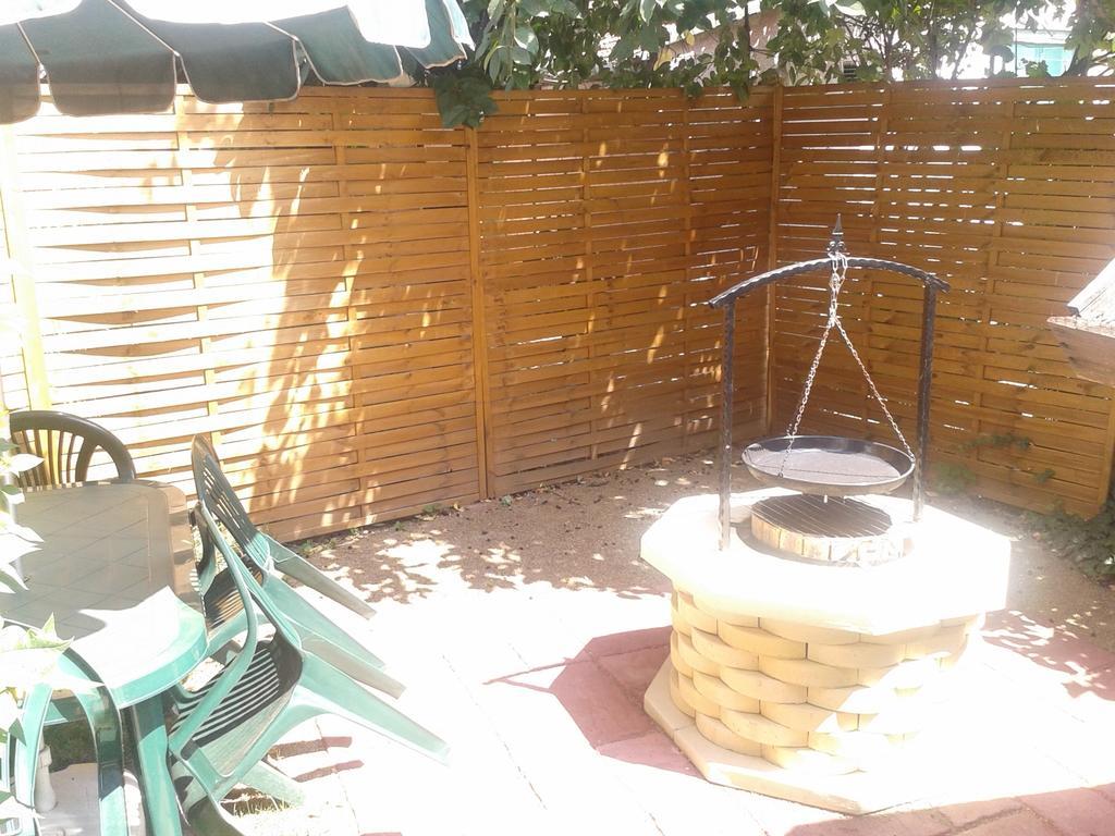 Deak Vendeghaz Apartman Hajduszoboszlo Exterior foto