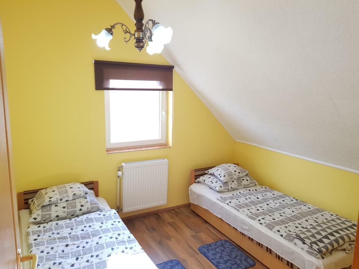 Deak Vendeghaz Apartman Hajduszoboszlo Exterior foto